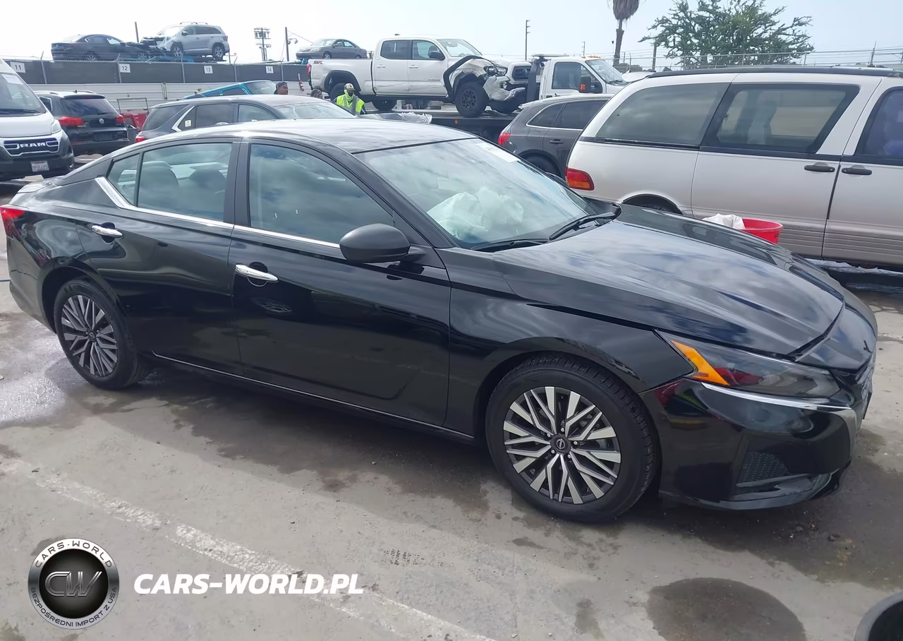 2025 Nissan Altima Sv Fwd – zdjęcie 1 z 16