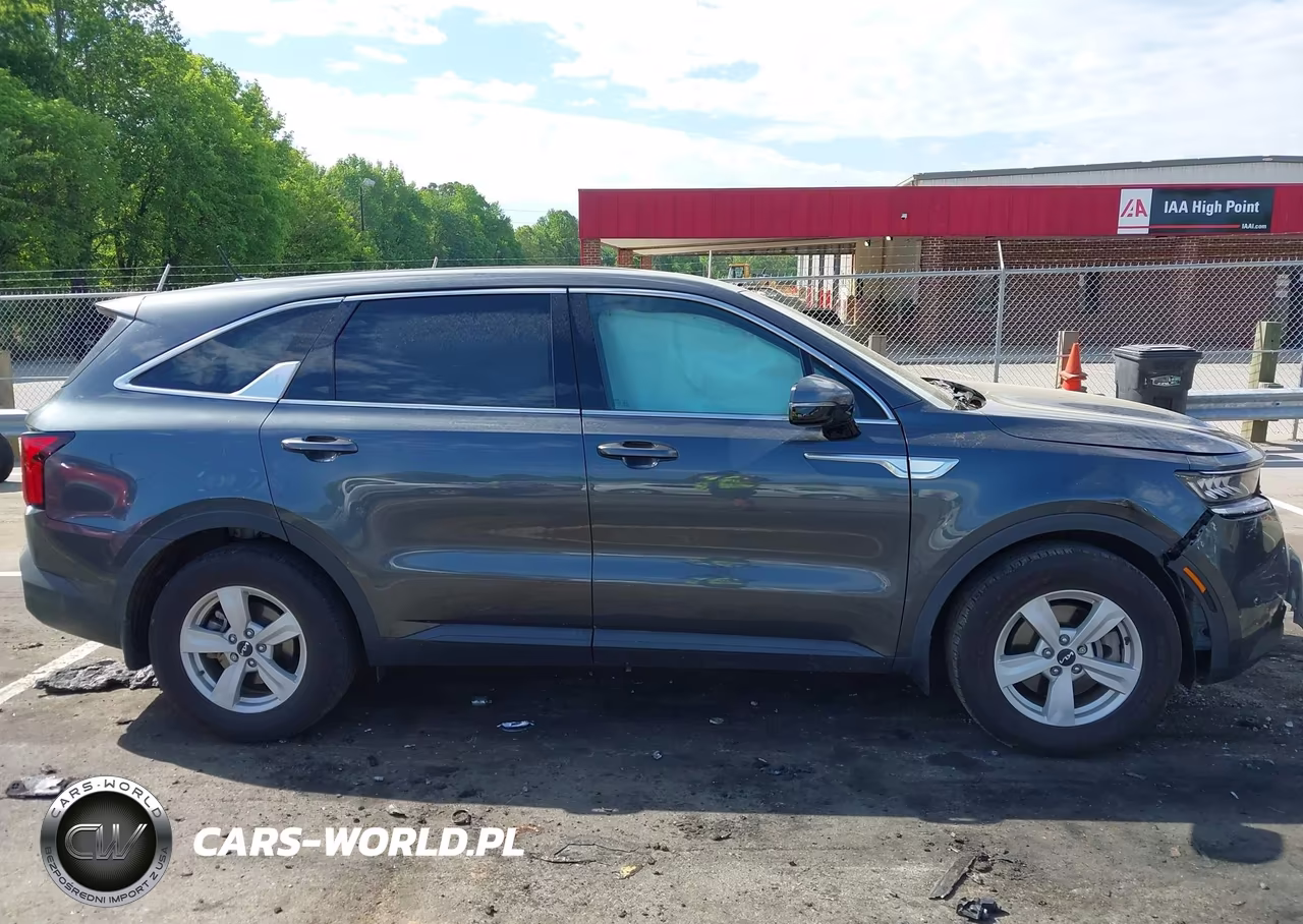2022 Kia Sorento Lx VIN:5XYRG4LC3NG116522 - 13
