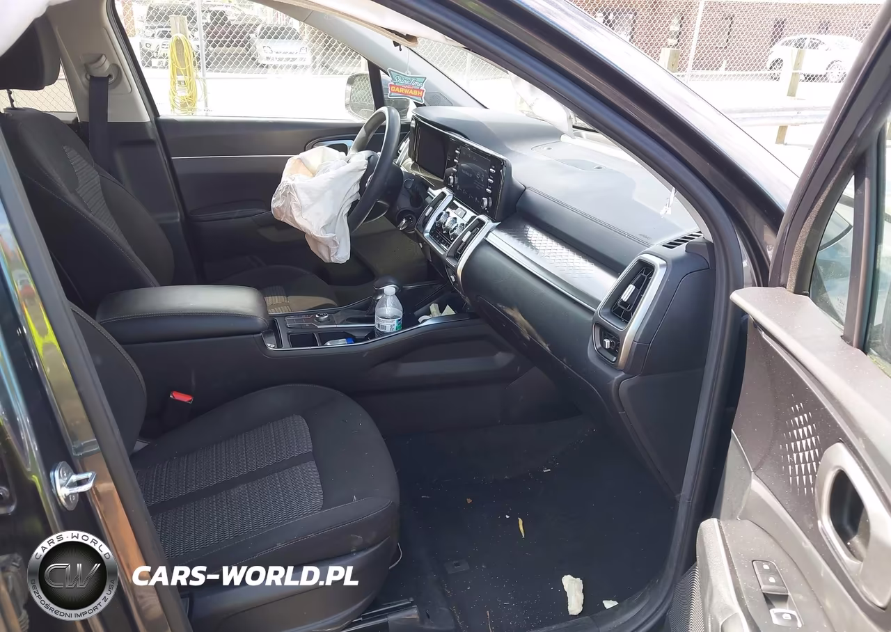 2022 Kia Sorento Lx VIN:5XYRG4LC3NG116522 - 5