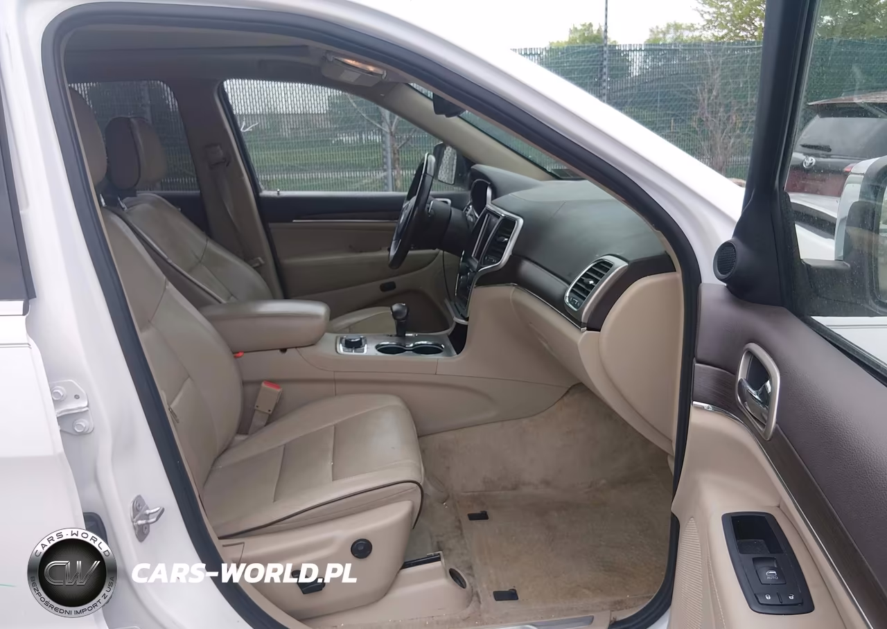 2015 Jeep Grand Cherokee Overland VIN:1C4RJFCG5FC797434 - 5