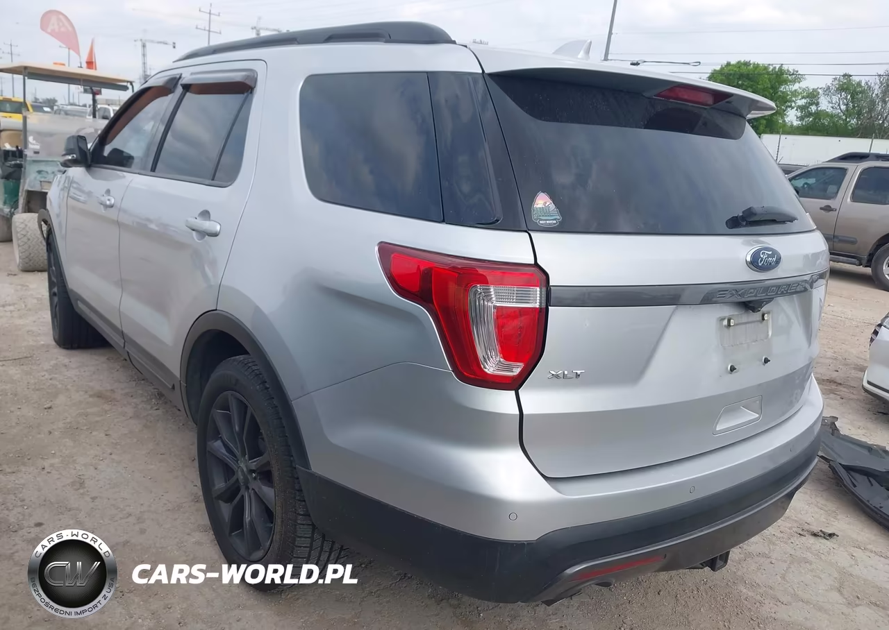 2017 Ford Explorer Xlt VIN:1FM5K7D84HGE22523 - 3