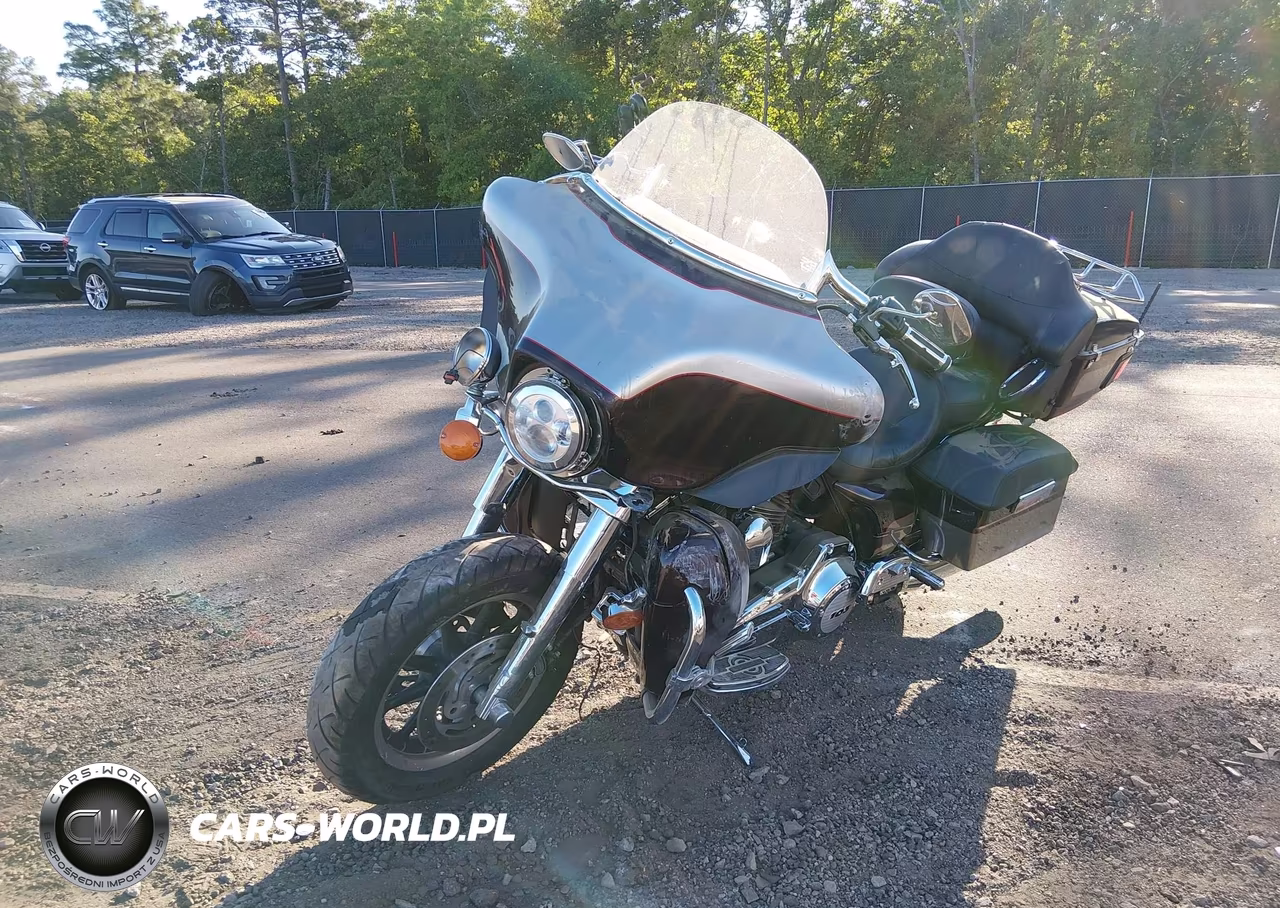 2007 Harley-Davidson Flhtcui VIN:1HD1FC41X7Y665876 - 2