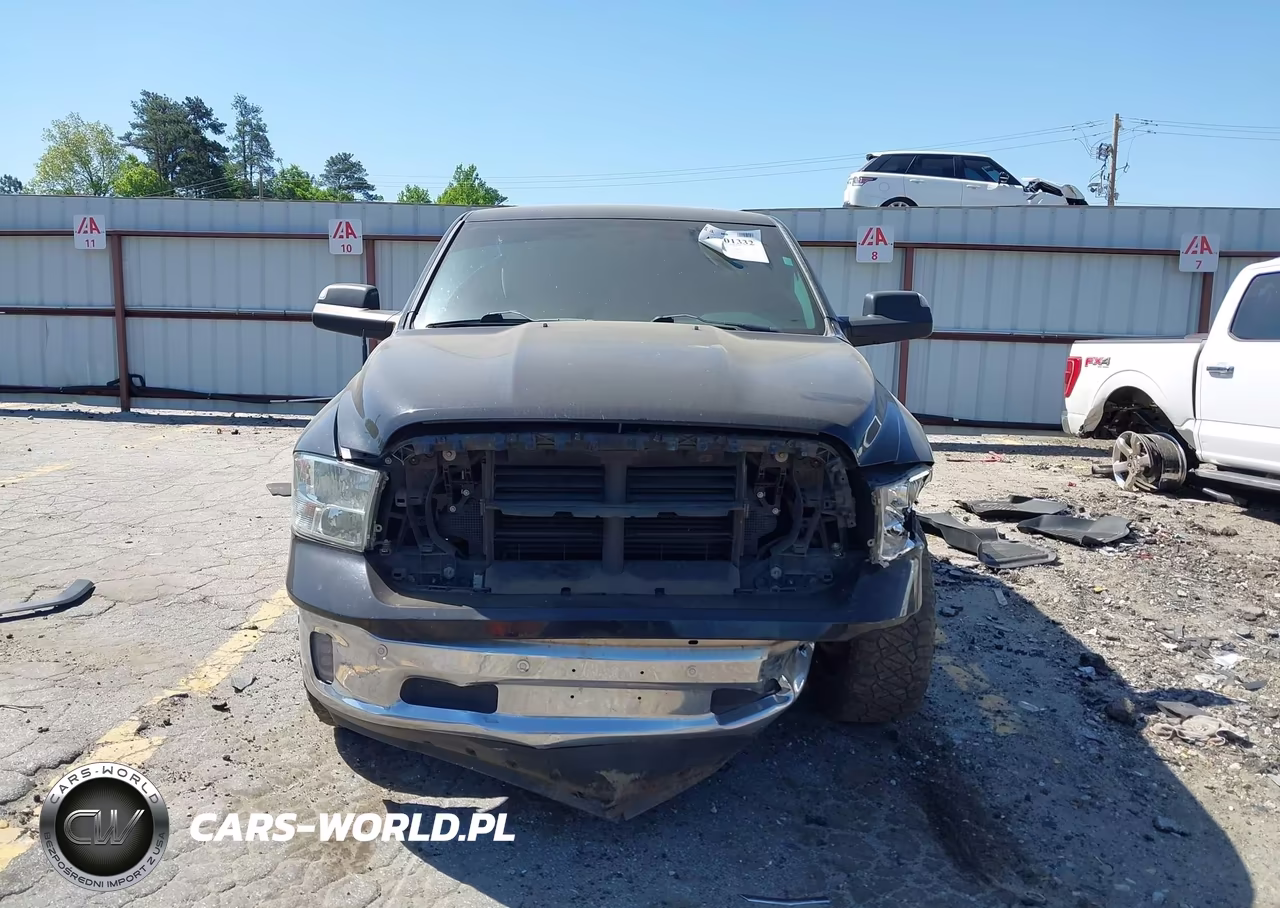 2015 Ram 1500 Big Horn VIN:1C6RR6LM8FS580391 - 11