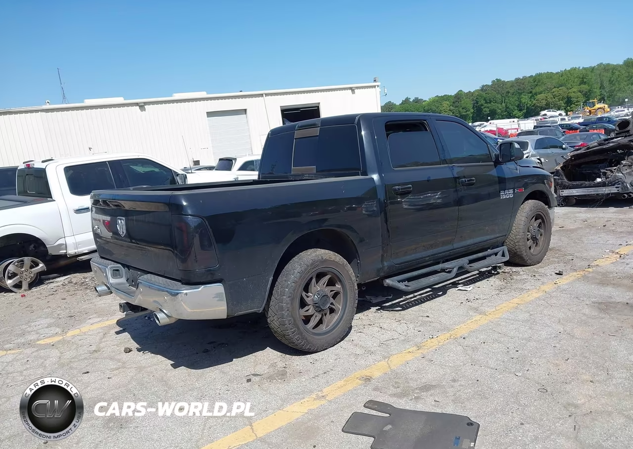 2015 Ram 1500 Big Horn VIN:1C6RR6LM8FS580391 - 4