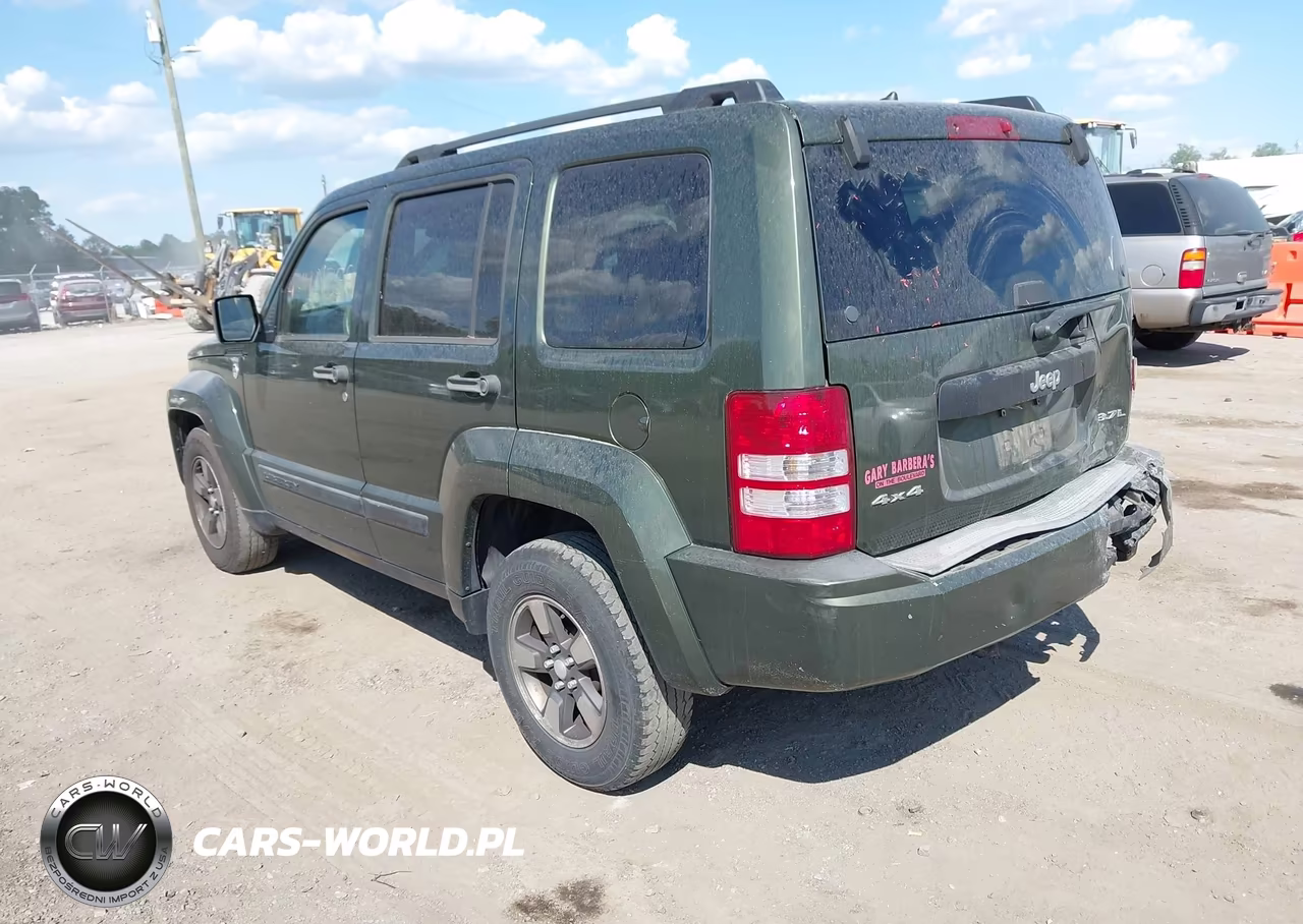 2008 Jeep Liberty Sport VIN:1J8GN28K38W250075 - 3