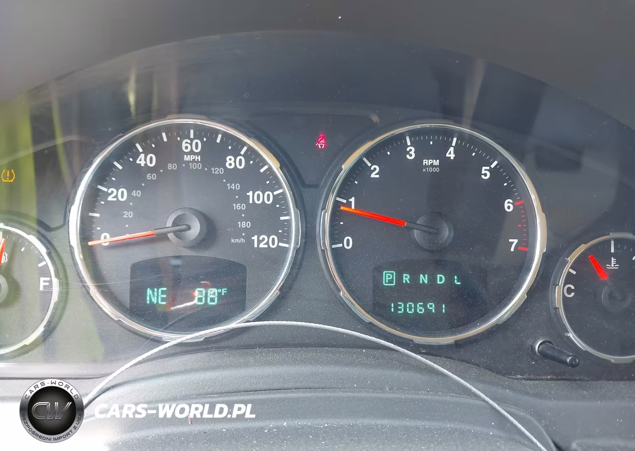2008 Jeep Liberty Sport VIN:1J8GN28K38W250075 - 7