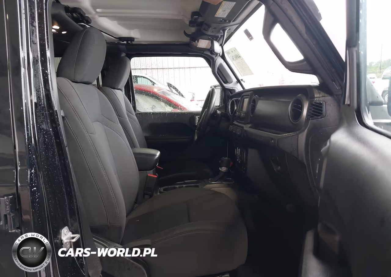 2021 Jeep Wrangler Unlimited Willys 4X4 VIN:1C4HJXDG1MW779704 - 5