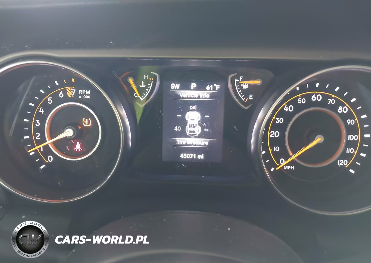 2021 Jeep Wrangler Unlimited Willys 4X4 VIN:1C4HJXDG1MW779704 - 7