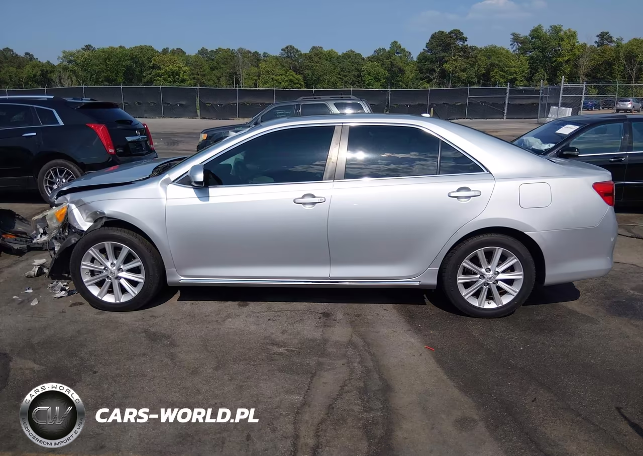 2014 Toyota Camry Xle VIN:4T4BF1FK7ER361605 - 15