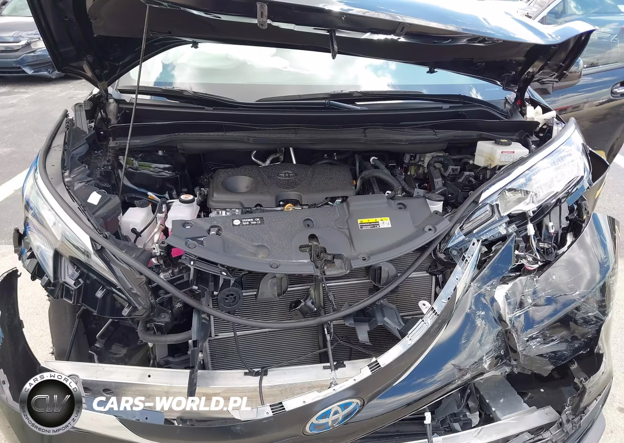2025 Toyota Sienna Xle VIN:5TDYRKEC3SS277961 - 10