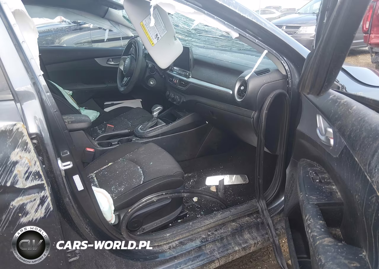 2024 Kia Forte Lxs VIN:3KPF24AD9RE795969 - 5