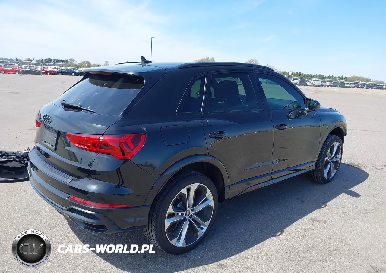 2021 Audi Q3 Premium Plus 45 Tfsi S Line Quattro Tiptronic VIN:WA1EECF35M1130392 - 4