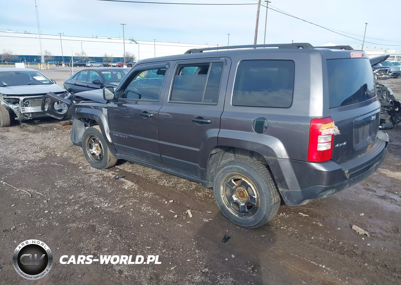 2015 Jeep Patriot Sport VIN:1C4NJRBB1FD331998 - 3