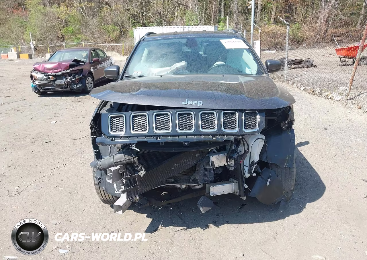 2019 Jeep Compass Latitude 4X4 VIN:3C4NJDBB1KT647229 - 12