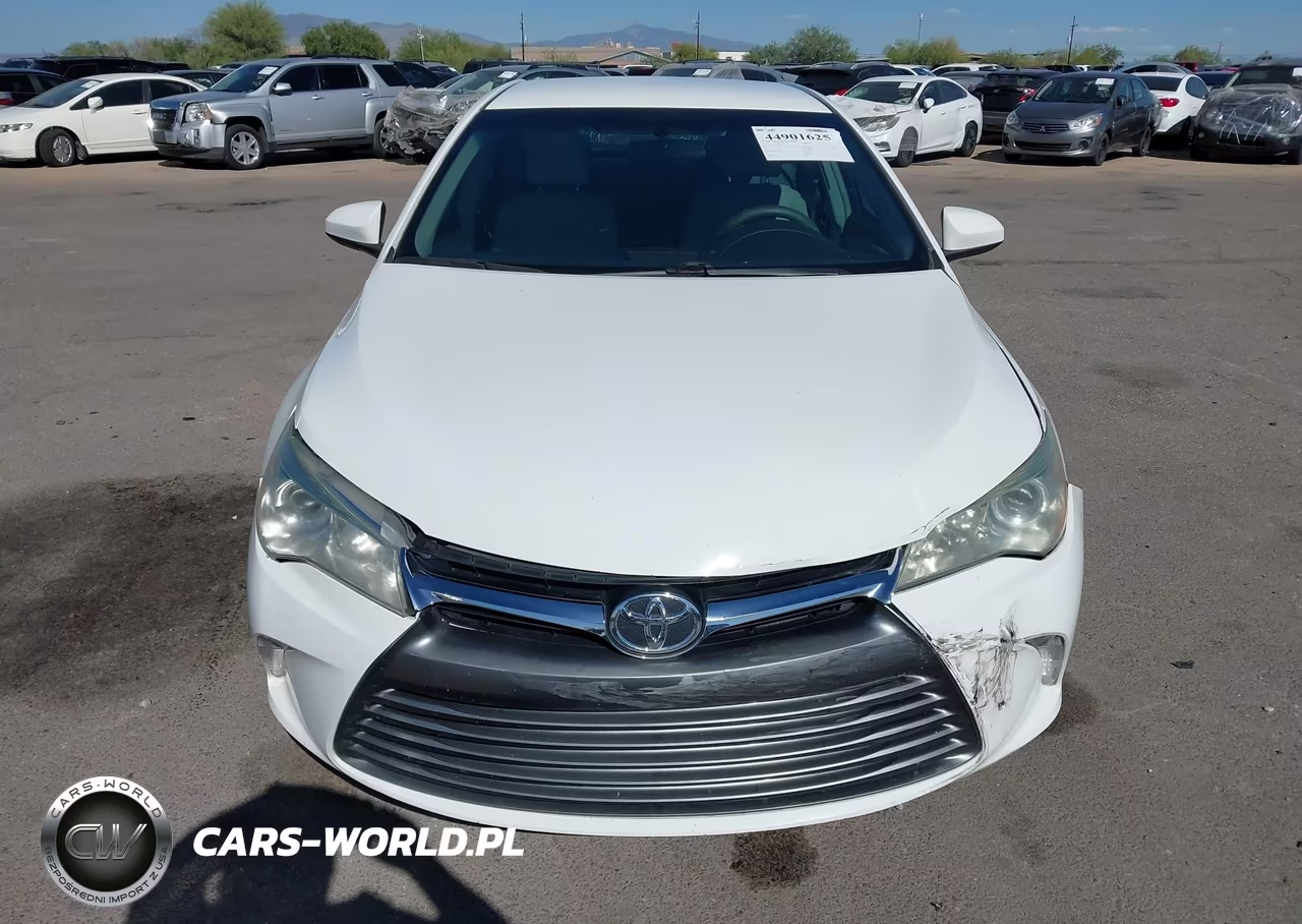 2016 Toyota Camry Le VIN:4T4BF1FK0GR566430 - 12