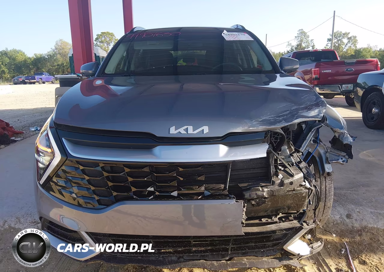 2025 Kia Sportage Ex VIN:5XYK33DF9SG235283 - 13