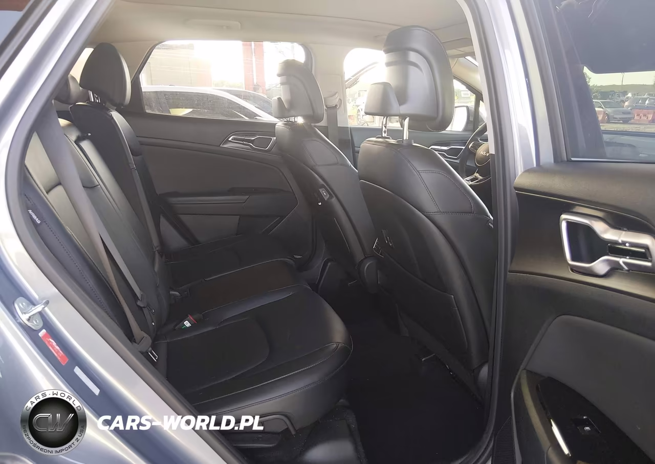 2025 Kia Sportage Ex VIN:5XYK33DF9SG235283 - 8