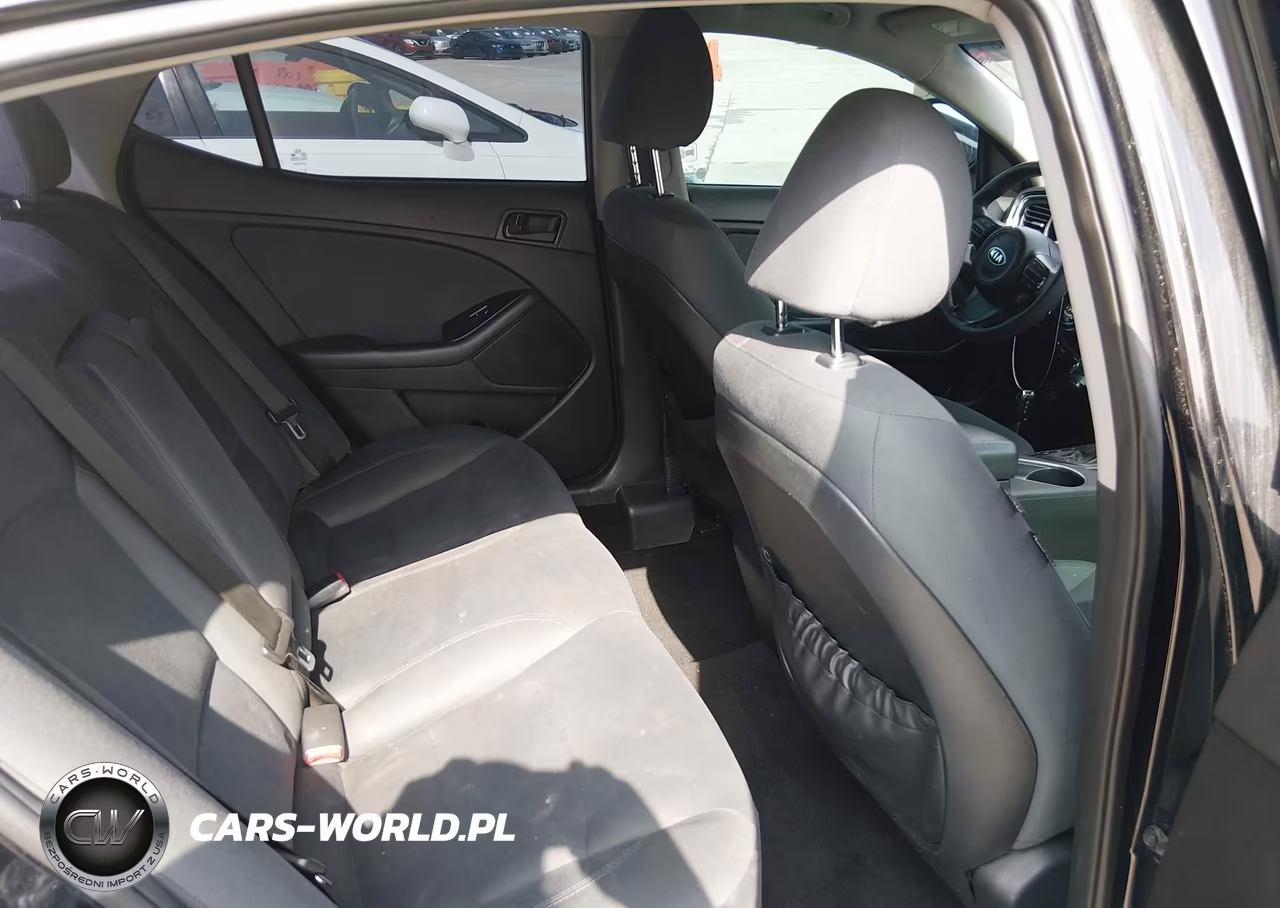 2015 Kia Optima Lx VIN:5XXGM4A73FG456538 - 8