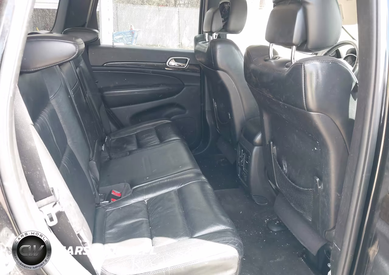2013 Jeep Grand Cherokee Laredo VIN:1C4RJFAG5DC513879 - 8