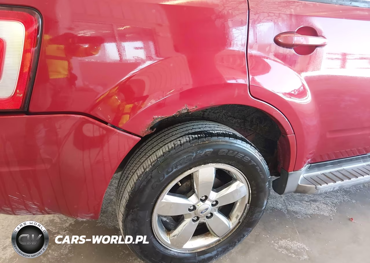 2011 Ford Escape Limited VIN:1FMCU0E78BKB45135 - 6