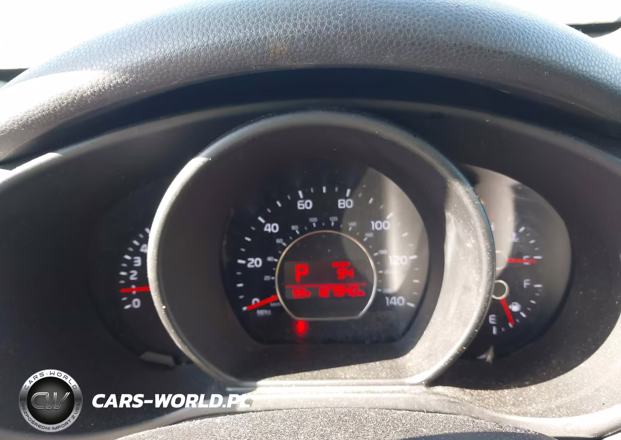 2014 Kia Soul VIN:KNDJN2A27E7056128 - 7