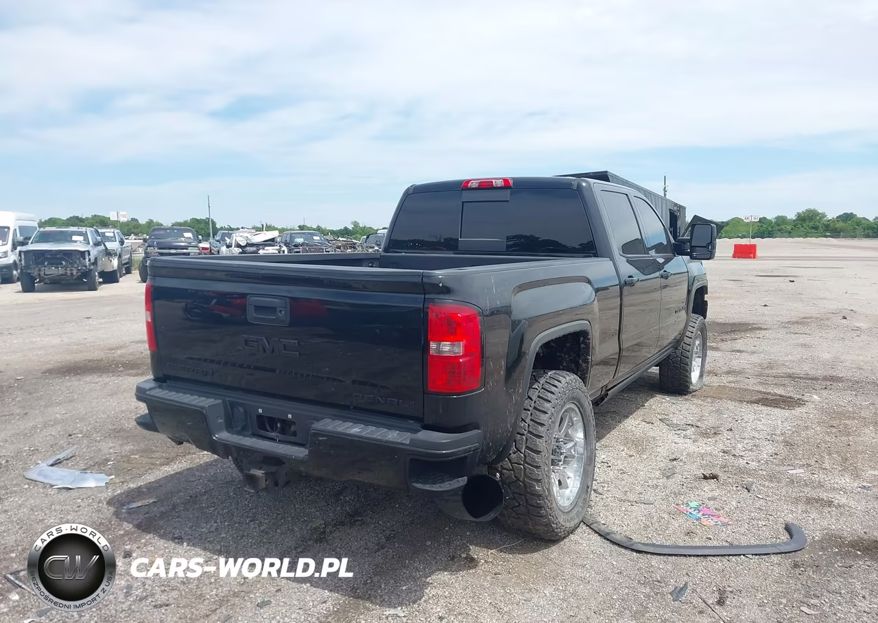 2016 GMC Sierra 2500Hd Denali VIN:1GT12UE86GF131137 - 4