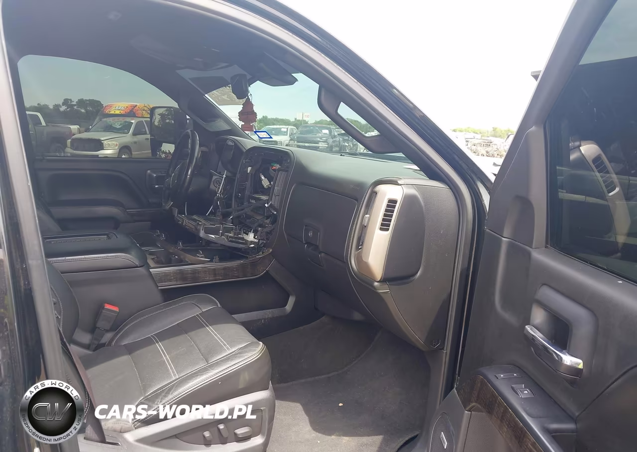 2016 GMC Sierra 2500Hd Denali VIN:1GT12UE86GF131137 - 5
