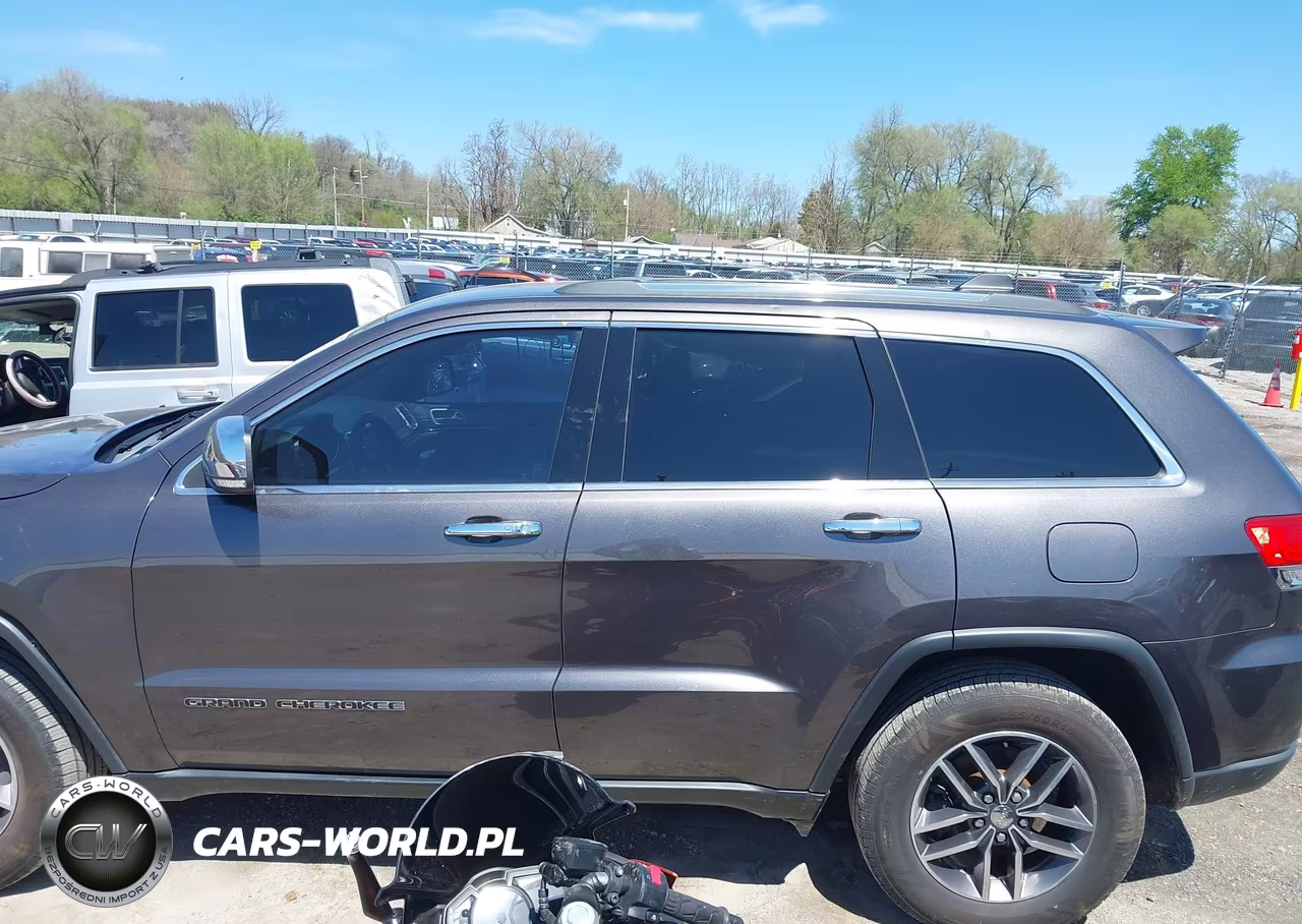 2017 Jeep Grand Cherokee Limited 4X4 VIN:1C4RJFBG5HC807304 - 15