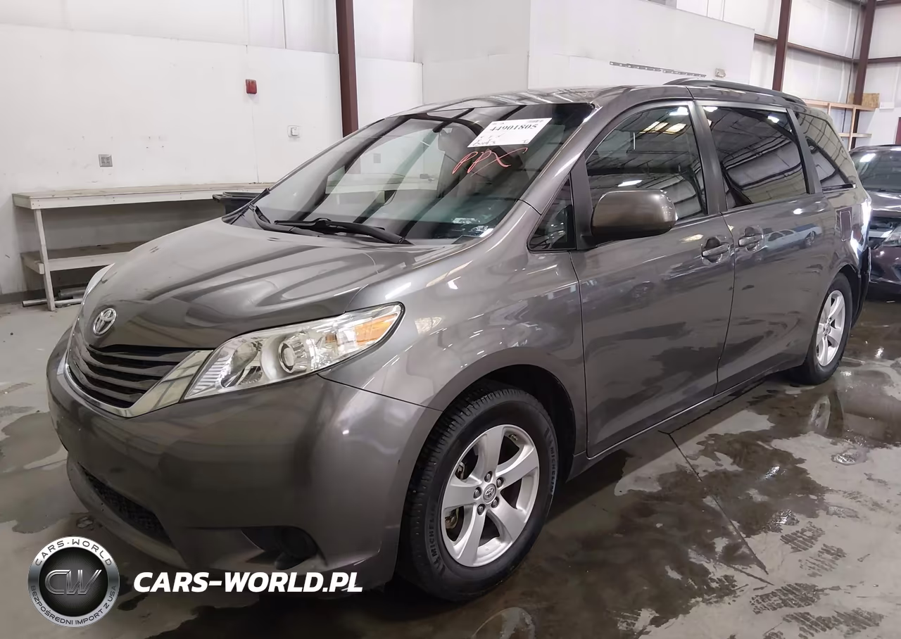 2017 Toyota Sienna Le 8 Passenger VIN:5TDKZ3DC7HS854030 - 2
