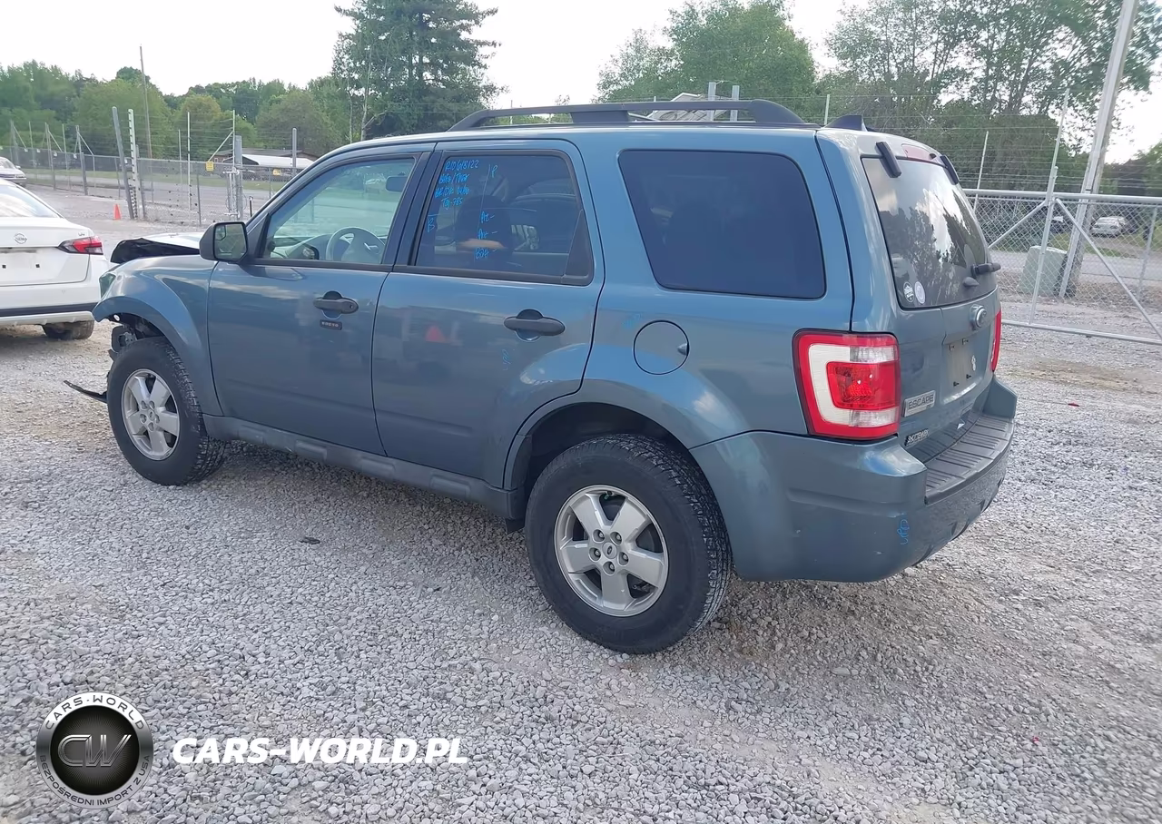 2012 Ford Escape Xlt VIN:1FMCU0D76CKA87688 - 3