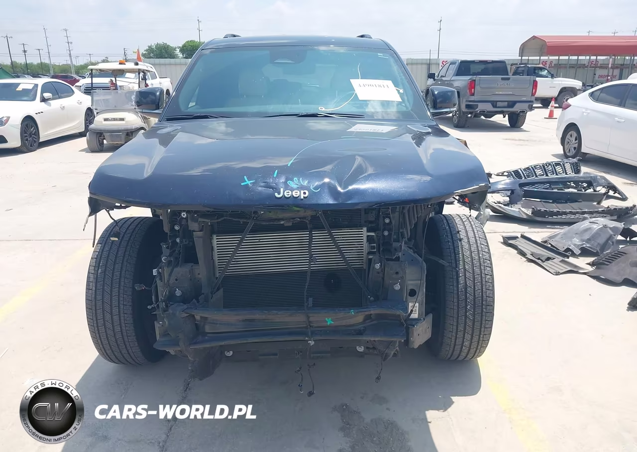 2023 Jeep Grand Cherokee L Limited 4X4 VIN:1C4RJKBG4P8776332 - 13