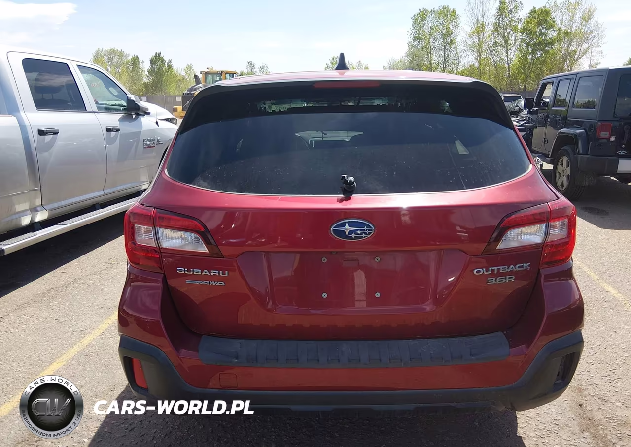 2019 Subaru Outback 3.6R Limited VIN:4S4BSEJC4K3304325 - 17