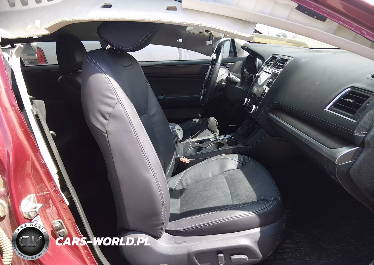 2019 Subaru Outback 3.6R Limited VIN:4S4BSEJC4K3304325 - 5