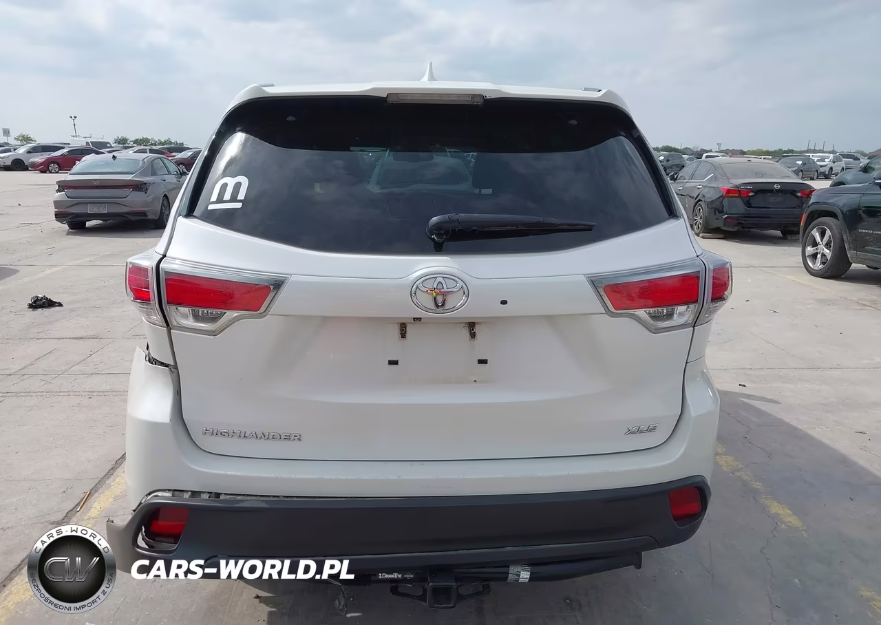 2015 Toyota Highlander Xle V6 VIN:5TDKKRFH5FS050855 - 17