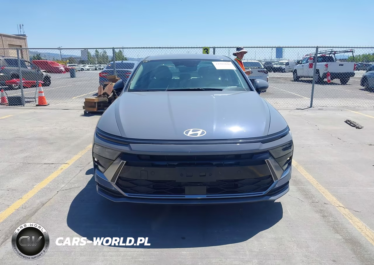 2026 Hyundai Sonata Sel Sport VIN:KMHL64JA7TA532785 - 12