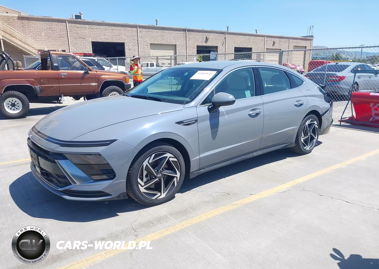 2026 Hyundai Sonata Sel Sport VIN:KMHL64JA7TA532785 - 2