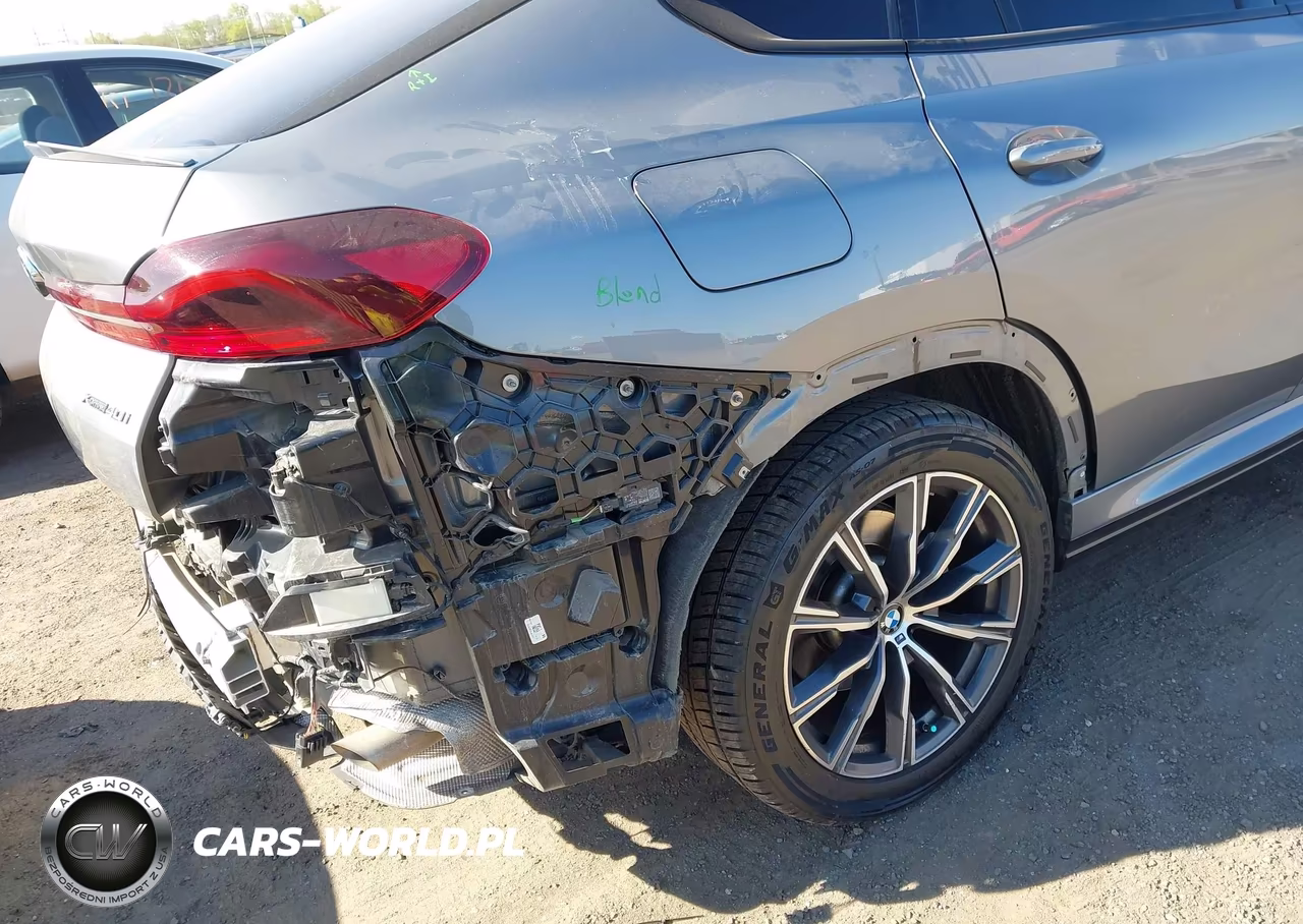 2025 BMW X6 xDrive40I VIN:5UX33EX03S9X00034 - 17