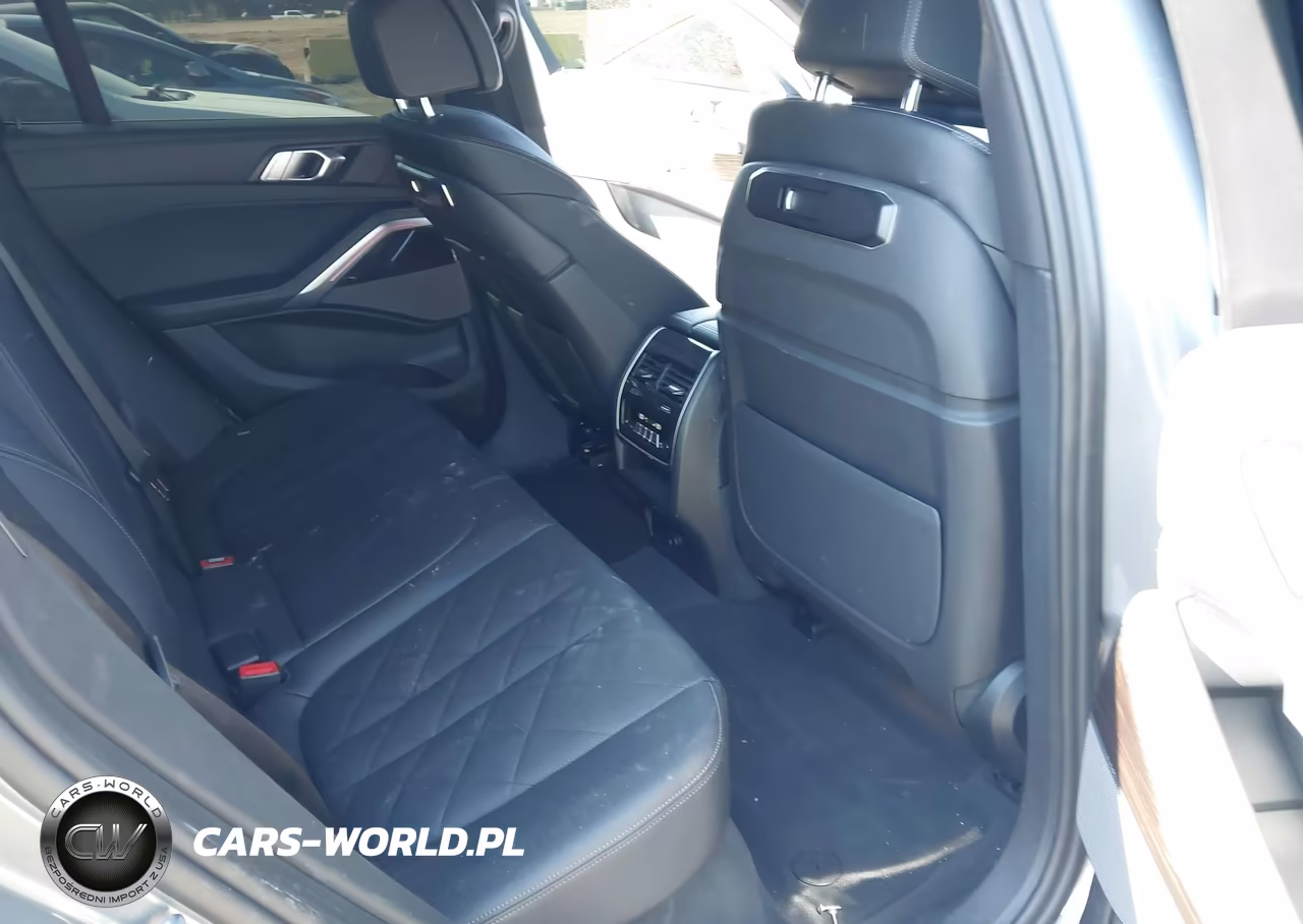 2025 BMW X6 xDrive40I VIN:5UX33EX03S9X00034 - 8
