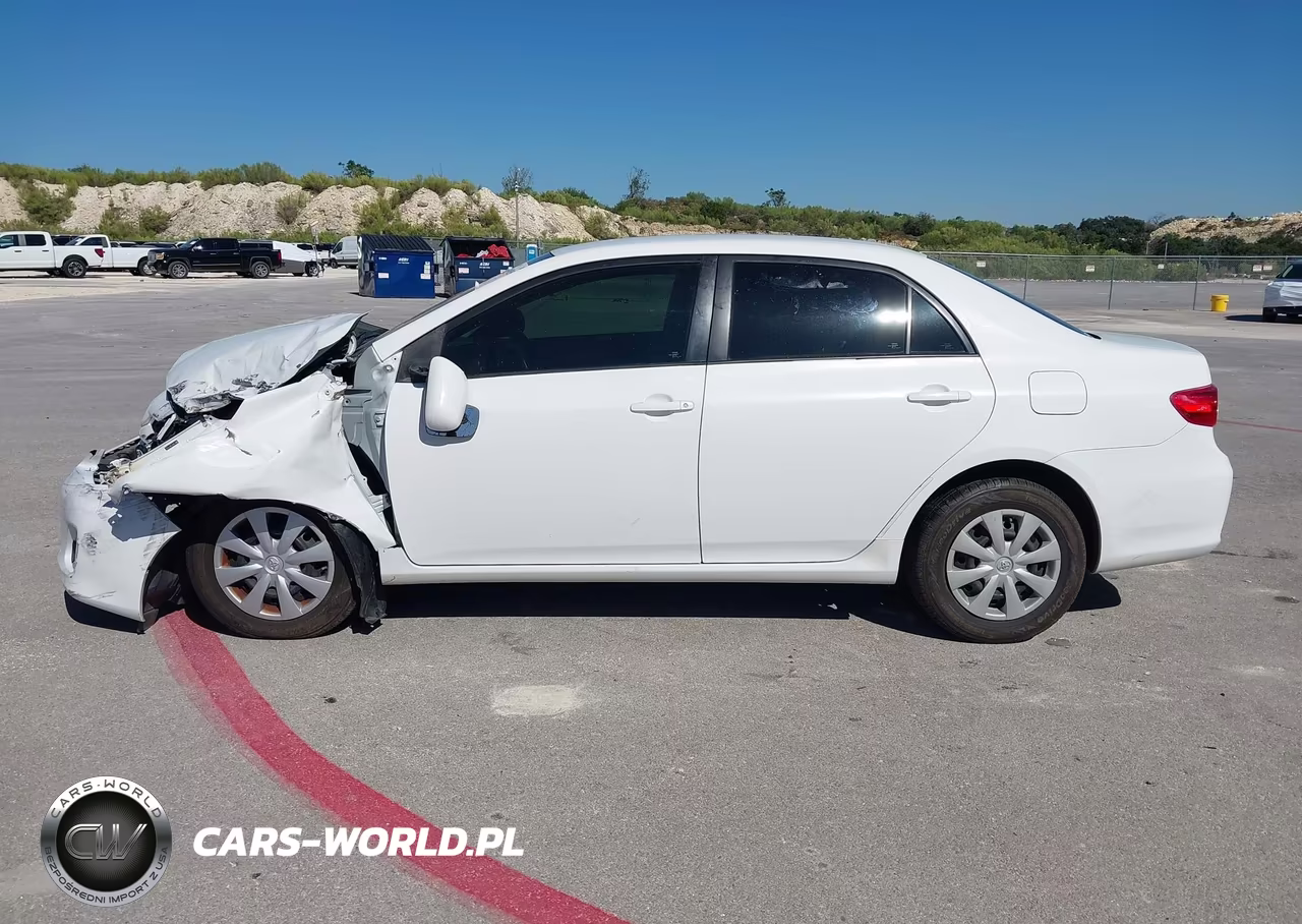 2011 Toyota Corolla Le VIN:2T1BU4EE9BC712010 - 14