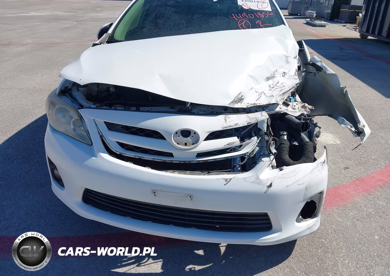2011 Toyota Corolla Le VIN:2T1BU4EE9BC712010 - 17