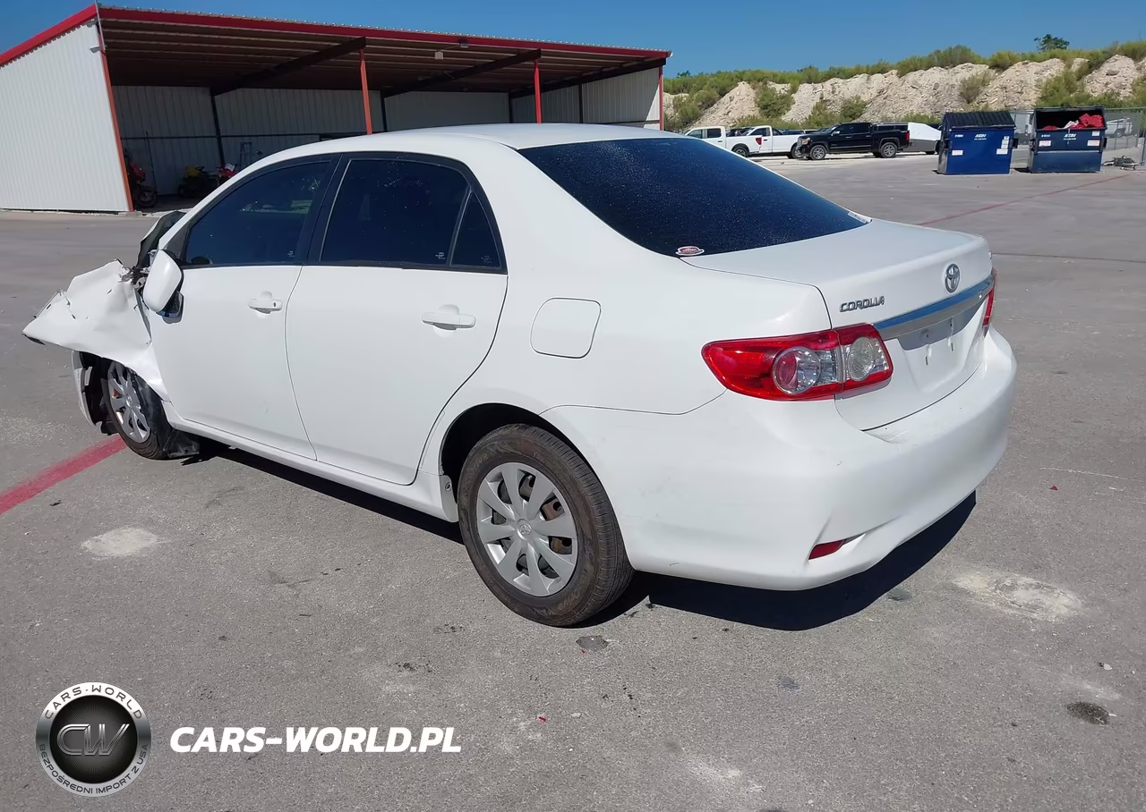 2011 Toyota Corolla Le VIN:2T1BU4EE9BC712010 - 3