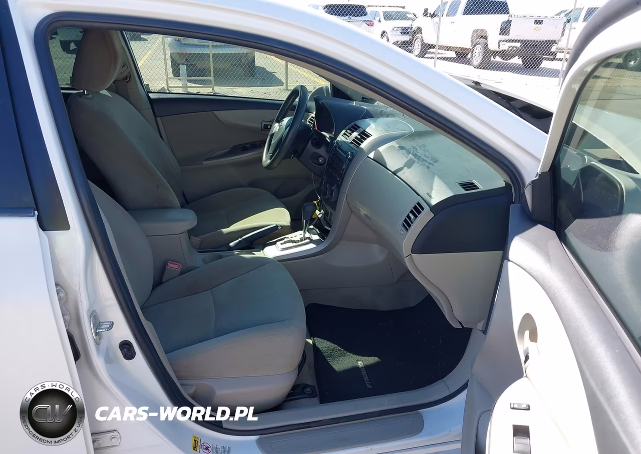 2011 Toyota Corolla Le VIN:2T1BU4EE9BC712010 - 5