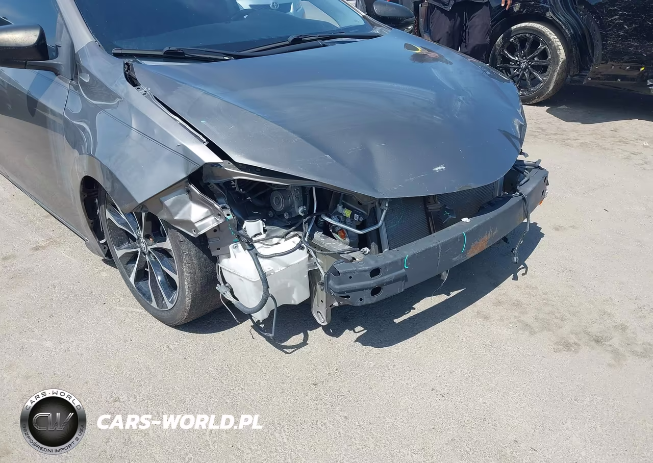 2018 Toyota Corolla Se VIN:5YFBURHE0JP771227 - 6