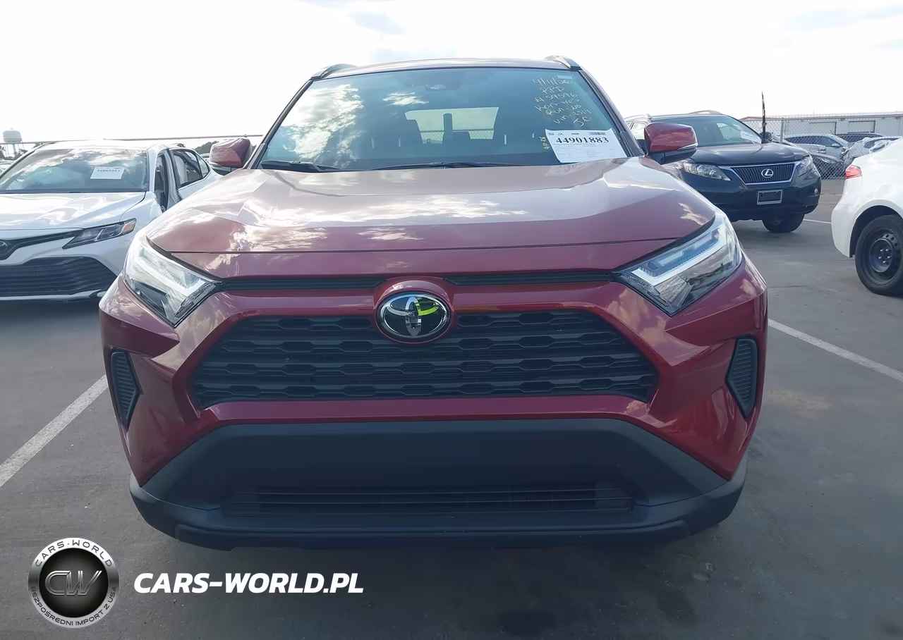 2025 Toyota Rav4 Hybrid Xle VIN:4T3RWRFV4SU213514 - 12