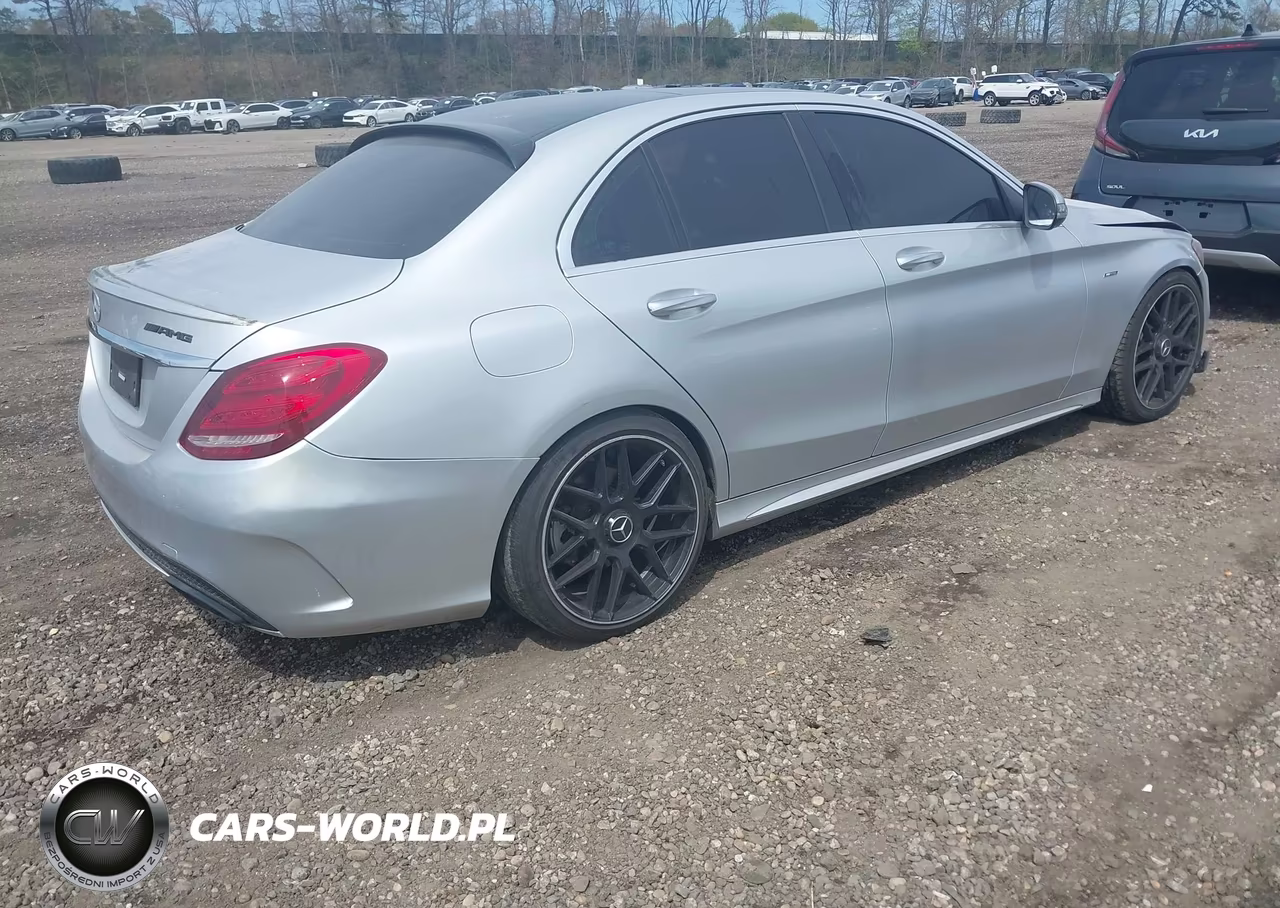 2016 Mercedes-Benz C 300 Sport 4Matic VIN:55SWF4KB9GU110568 - 4