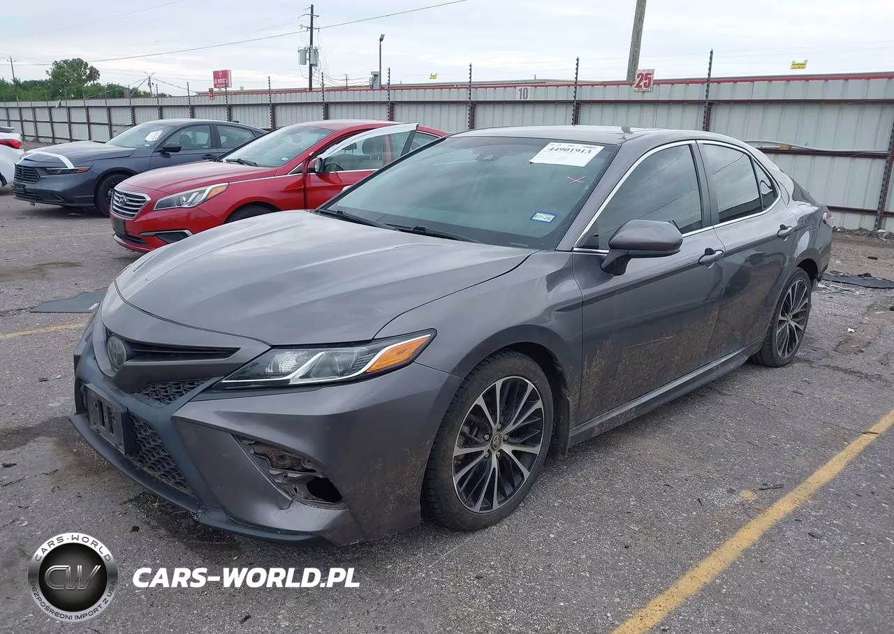 2018 Toyota Camry Se VIN:4T1B11HK8JU671181 - 2