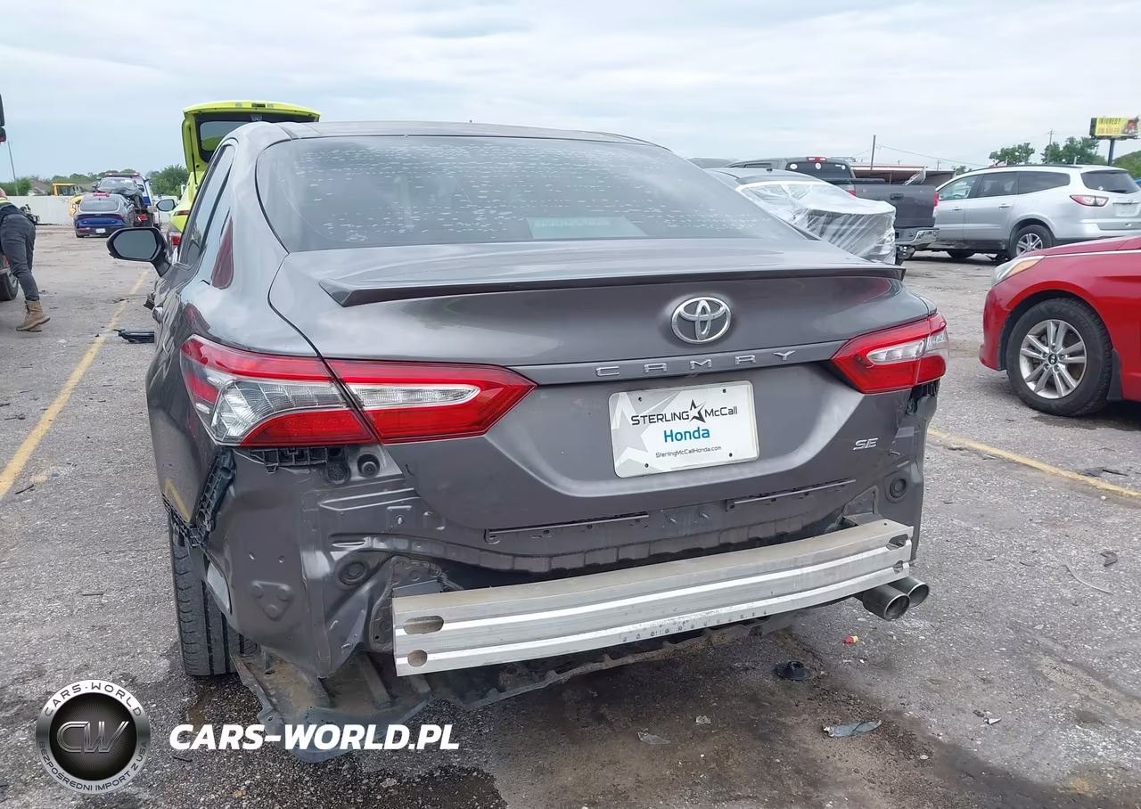 2018 Toyota Camry Se VIN:4T1B11HK8JU671181 - 6