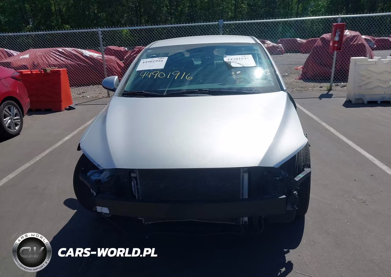 2018 Hyundai Elantra Sel VIN:5NPD84LF9JH328720 - 12