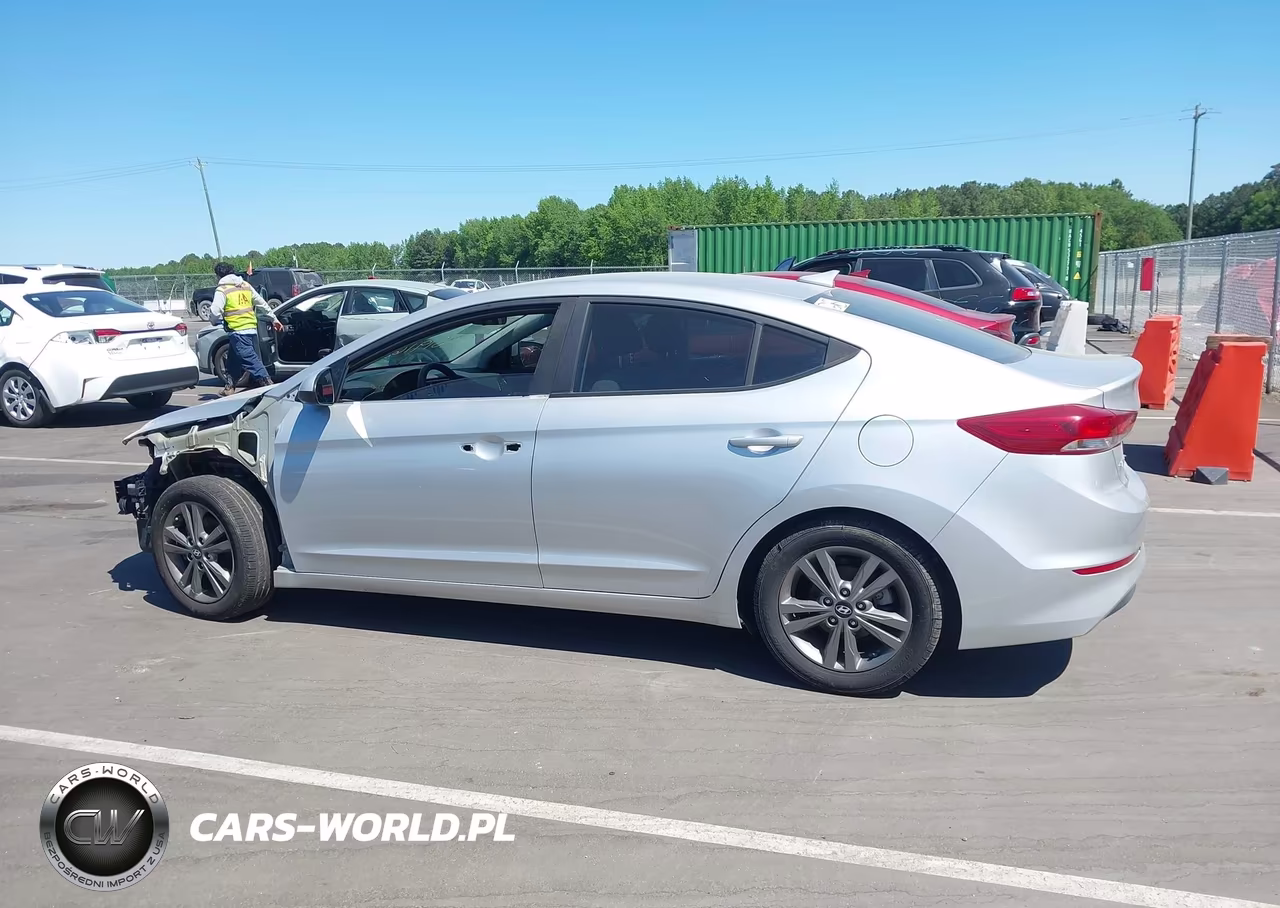 2018 Hyundai Elantra Sel VIN:5NPD84LF9JH328720 - 14