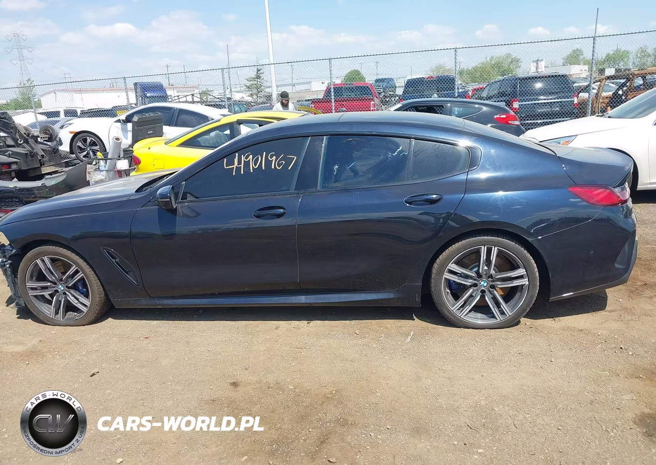 2021 BMW 840I Gran Coupe xDrive VIN:WBAGV4C06MCF00588 - 14